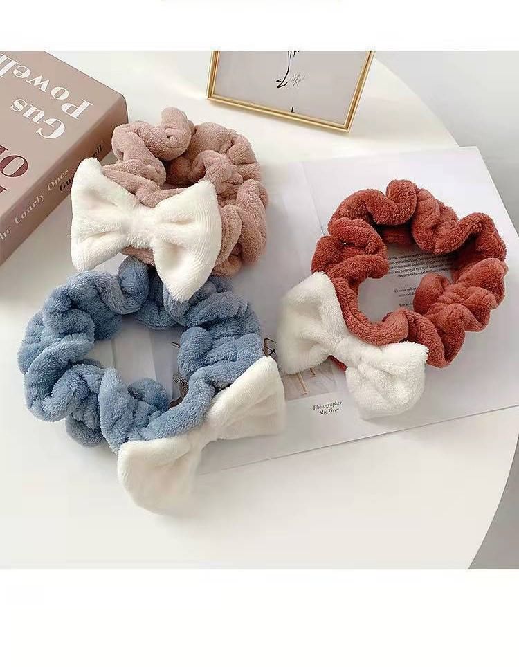 Face Bow Headband Ruffle Wash