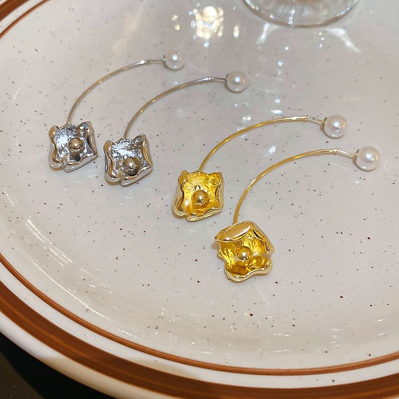 Floral Dangle Pearl Earring Faux Alloy