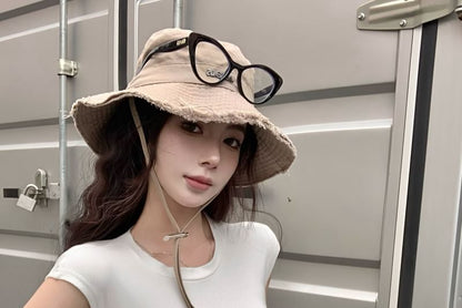 Round Short-Sleeve Tee Neck Backless Plain