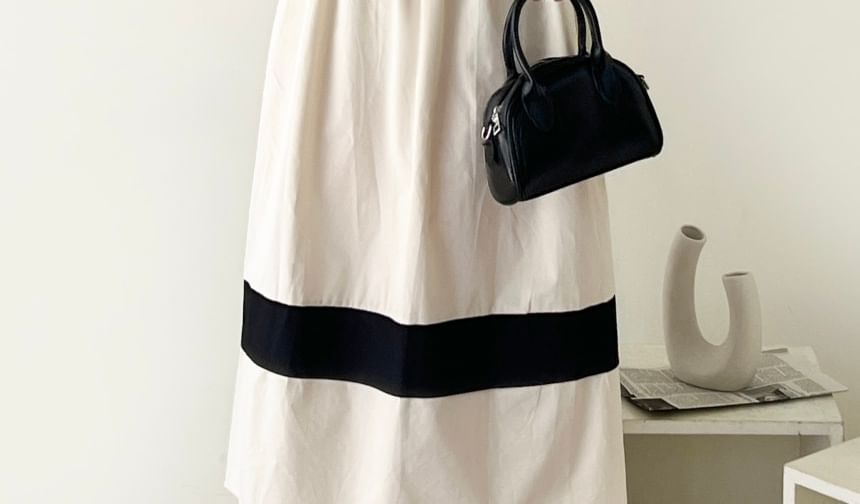 Short-Sleeve Square Neck Two Tone Midi A-Line Dress