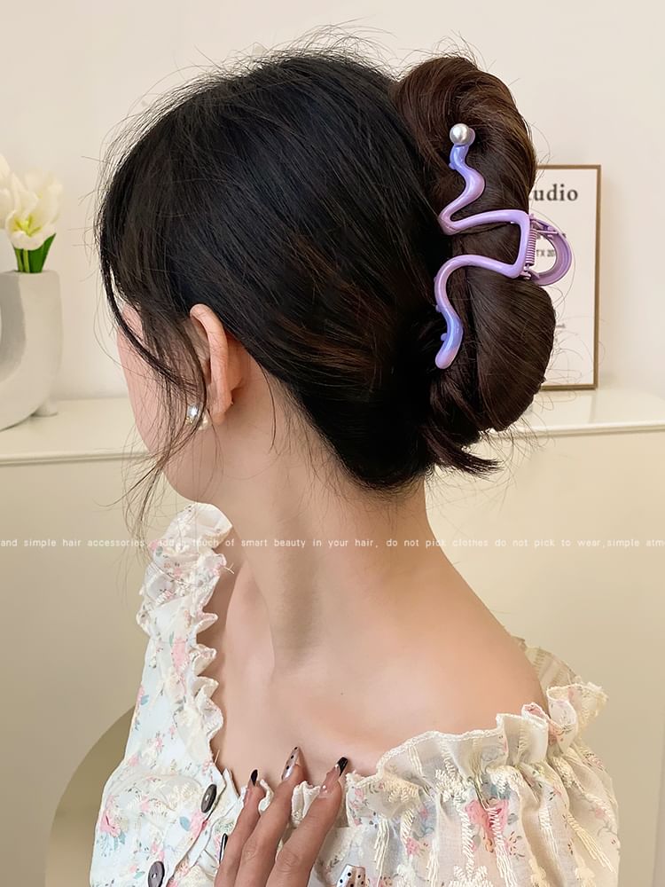 Faux Pearl Wavy Alloy Hair Clamp