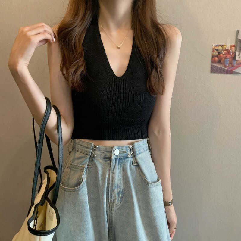 Halter Cropped Knit V-Neck Top Plain