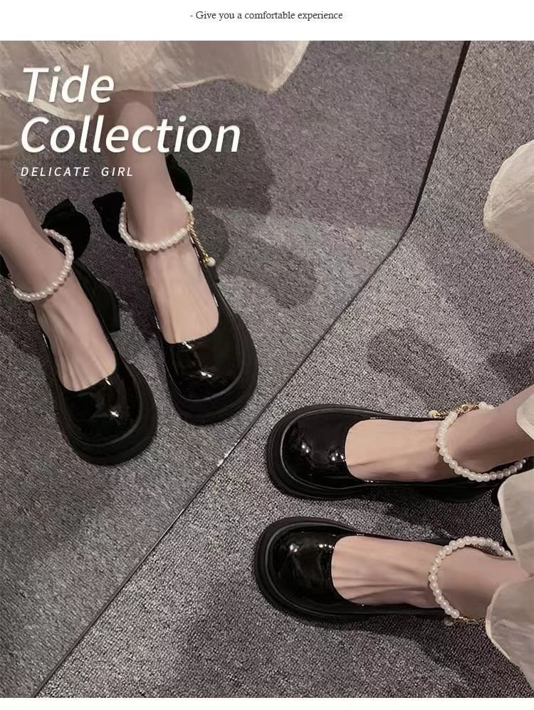 Block Plain Heel Pumps Mary Jane Bow