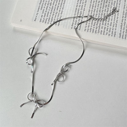 Chain Necklace Bow Snake