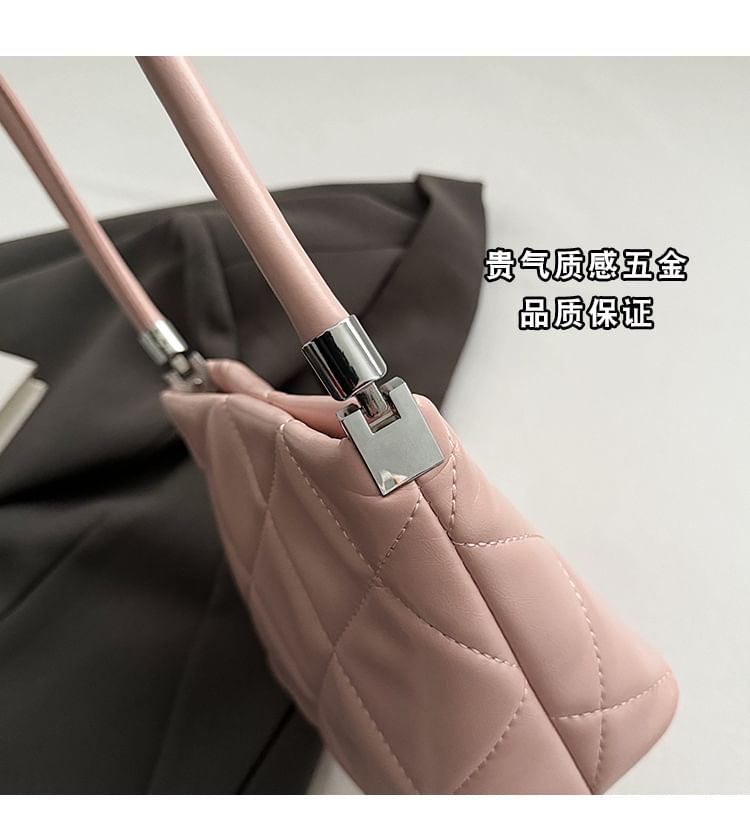 Bag Bucket Twisted Quilted