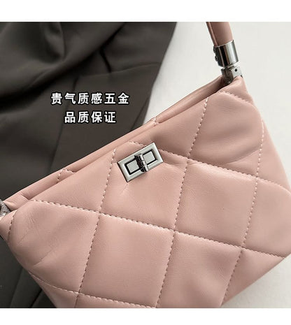 Bag Bucket Twisted Quilted