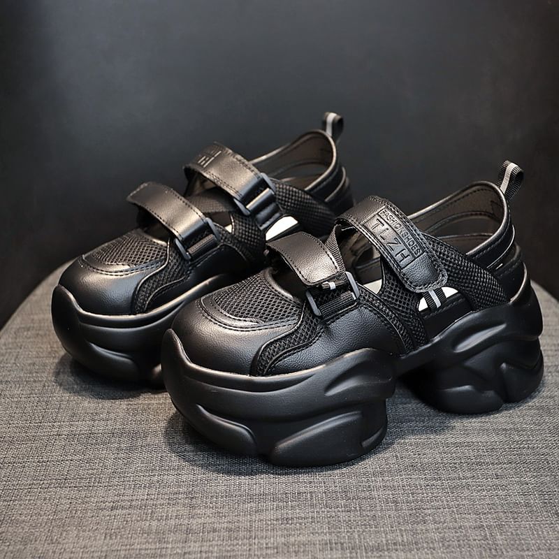 Panel Sneakers Platform Cutout