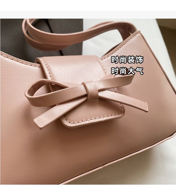 Bow Faux Leather Shoulder Bag