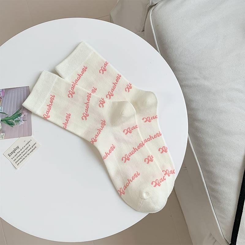 Chaussettes à lettres / Chaussettes à rayures / Chaussettes à imprimé nœud