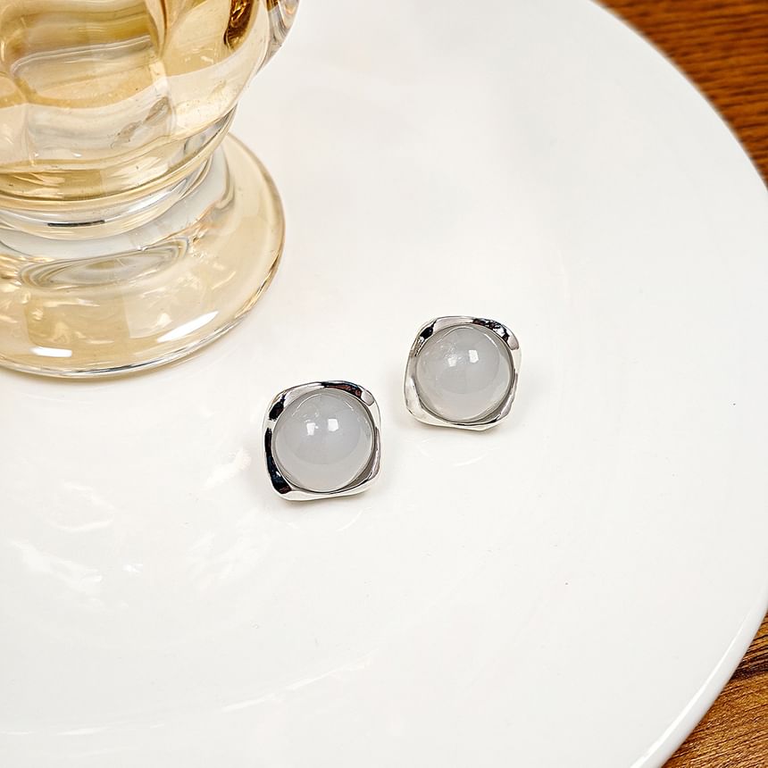 Clous d'oreilles en perles