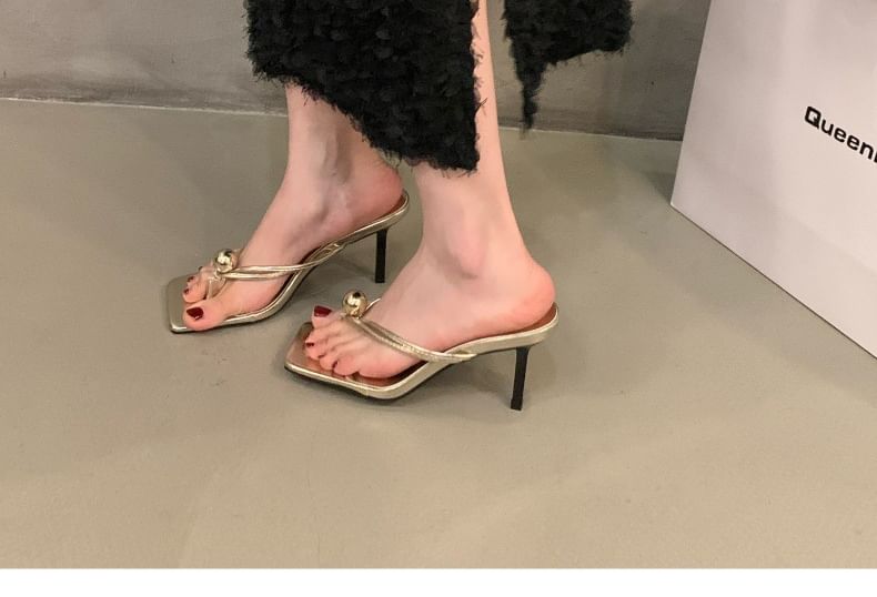 Beaded Kitten Flip-Flops Heel