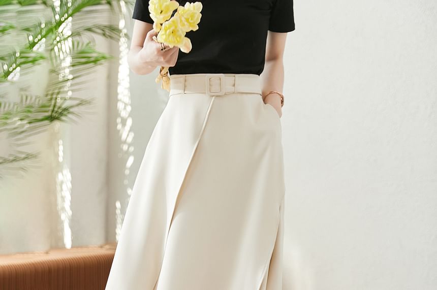 Jupe midi taille haute à volants unis A