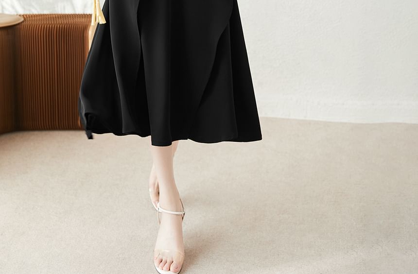 Jupe midi taille haute à volants unis A