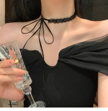 Lace Ribbon Choker