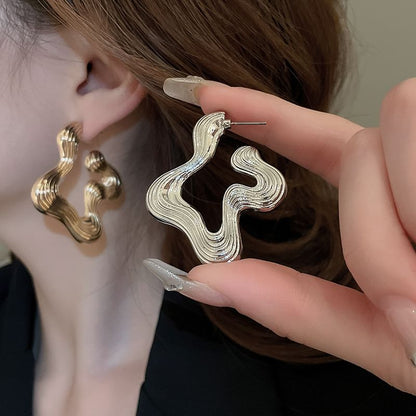 Earring Hoop Copper Wavy