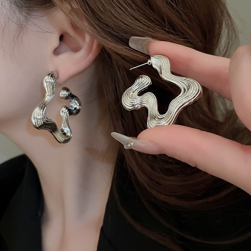 Earring Hoop Copper Wavy