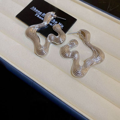 Earring Hoop Copper Wavy