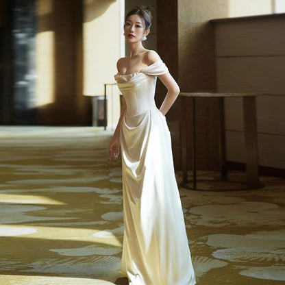 Off Shoulder Plain Mermaid Wedding Gown