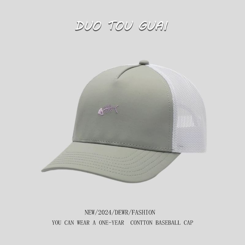 Cap Trucker Embroidered Fish Bone