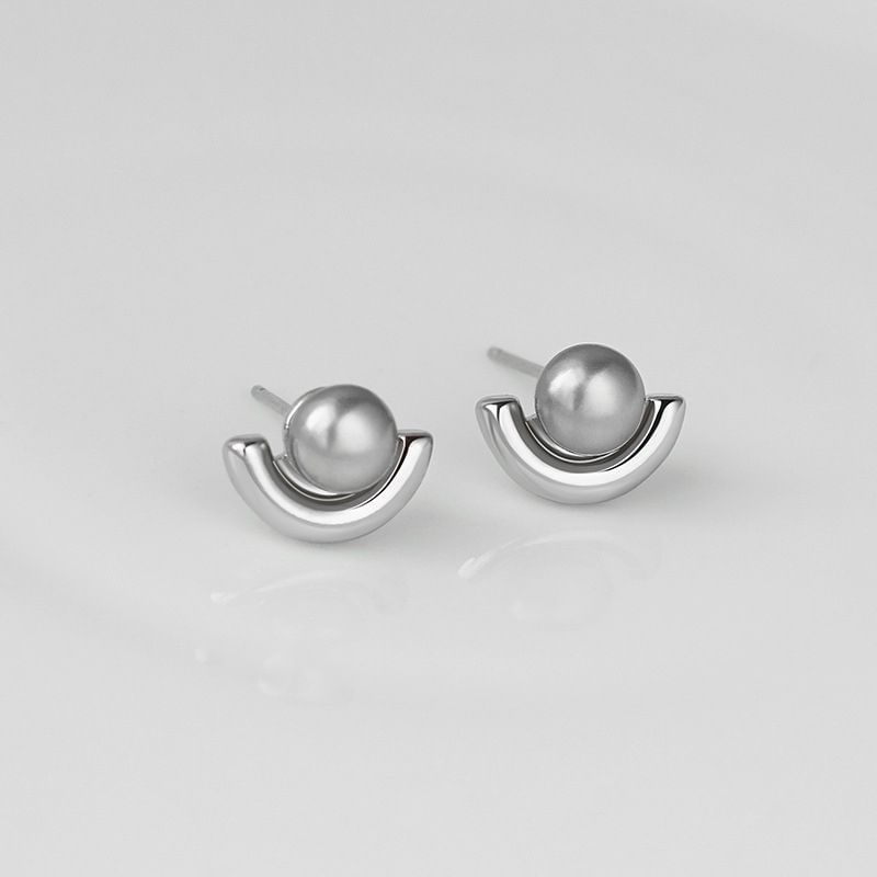 Faux Pearl Ear Stud