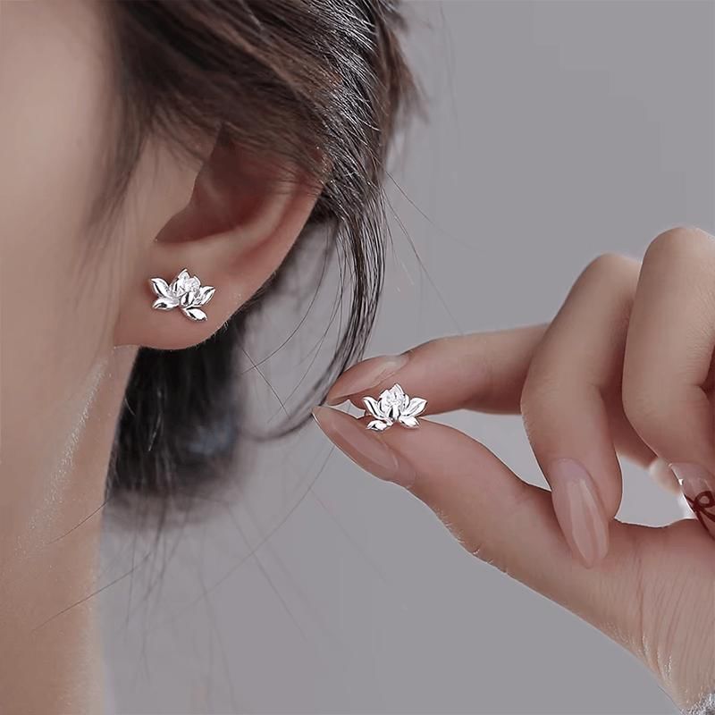 Floraler Ohrstecker
