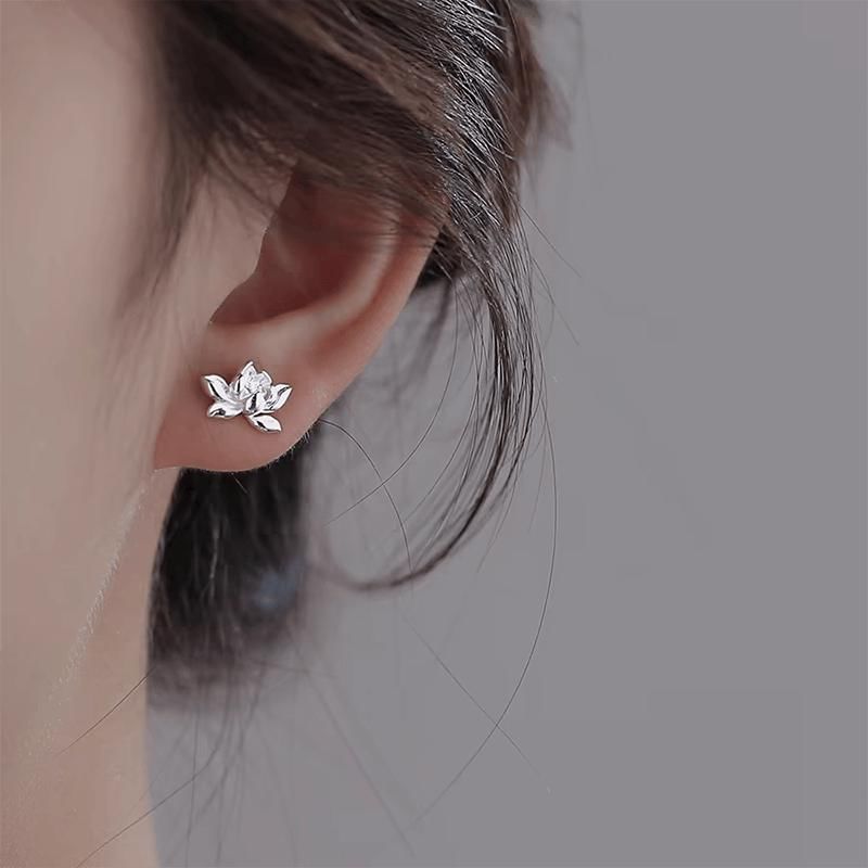 Floraler Ohrstecker