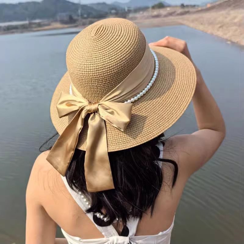 Straw Hat Bow