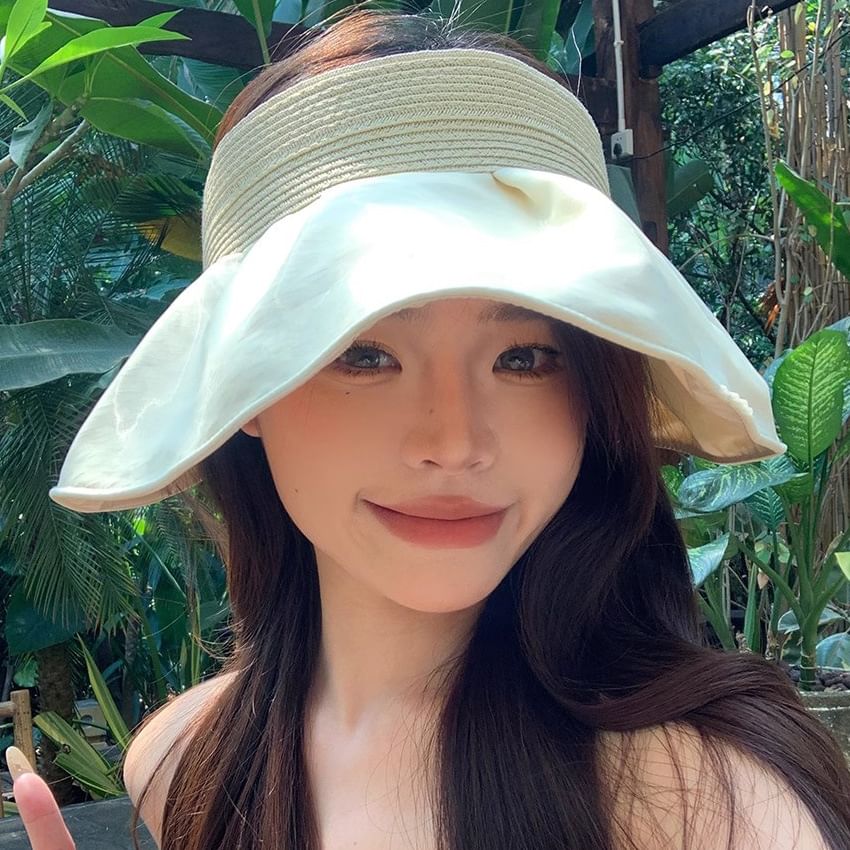 Ruffle Hat Sun Straw