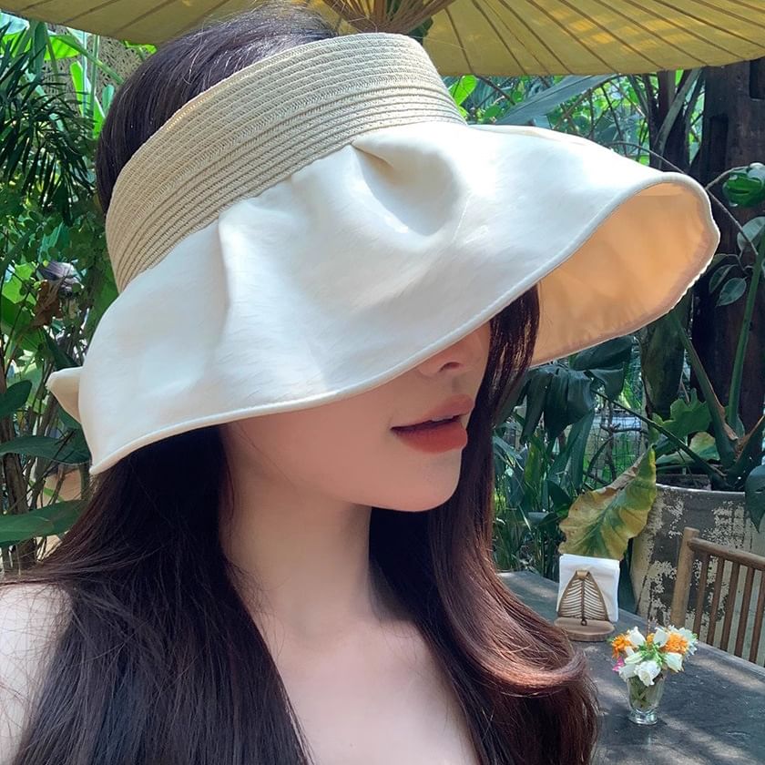 Ruffle Hat Sun Straw