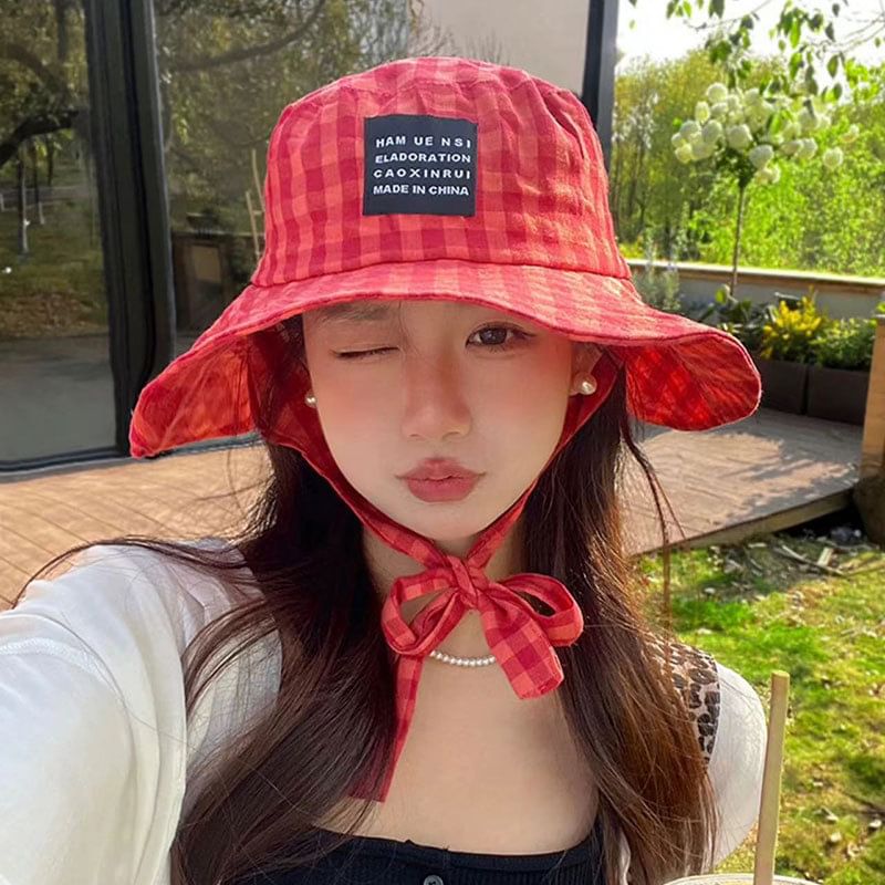 Lettering Applique Bucket Hat Plaid