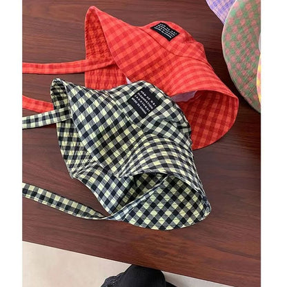 Lettering Applique Bucket Hat Plaid