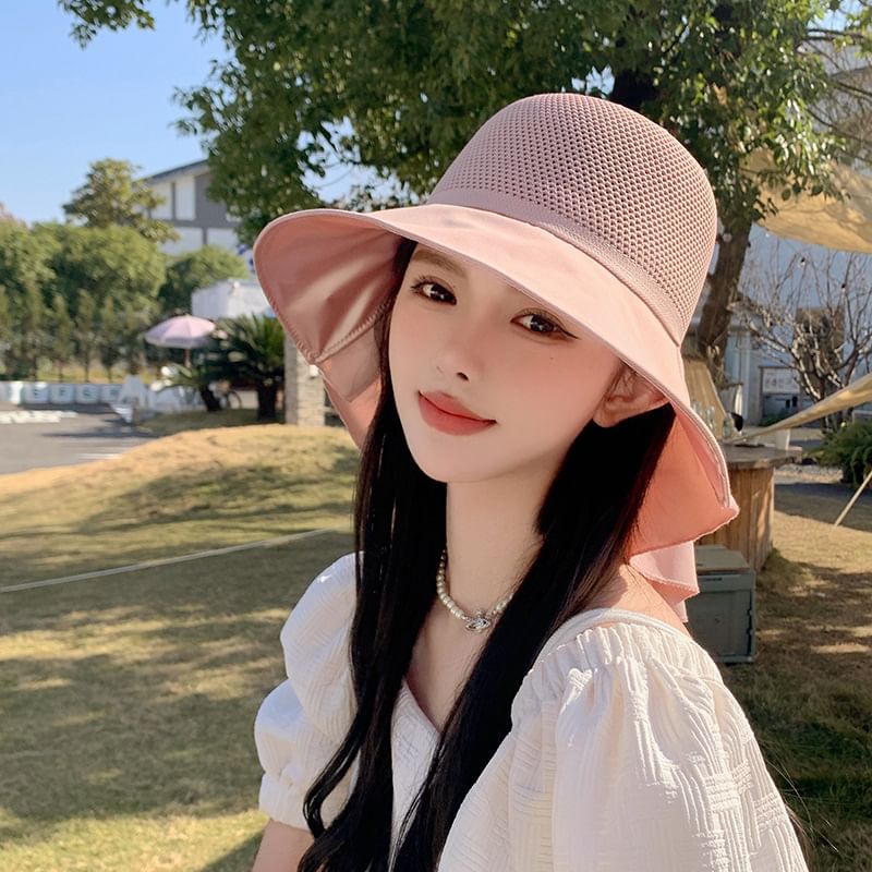 with Sun Bow Hat Neck Flap