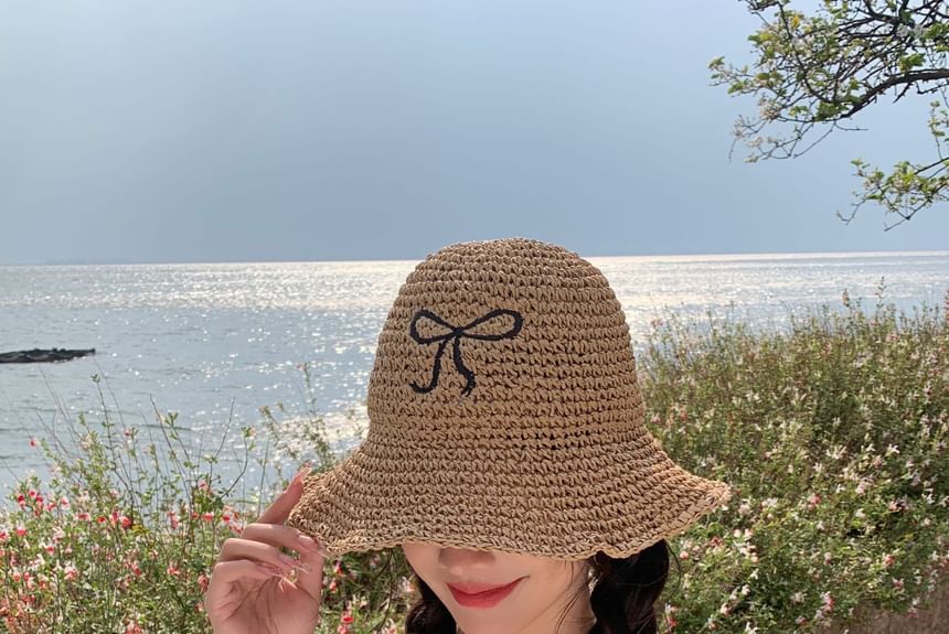 Embroidered Sun Straw Bow Hat