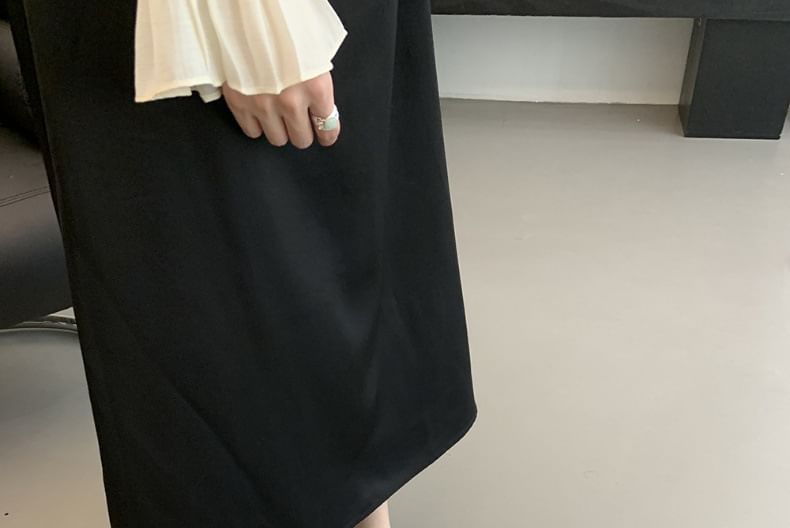 Kitten Slide Bow Heel Sandals