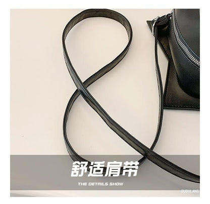 Leather Studded Star Crossbody Faux Bag Shape