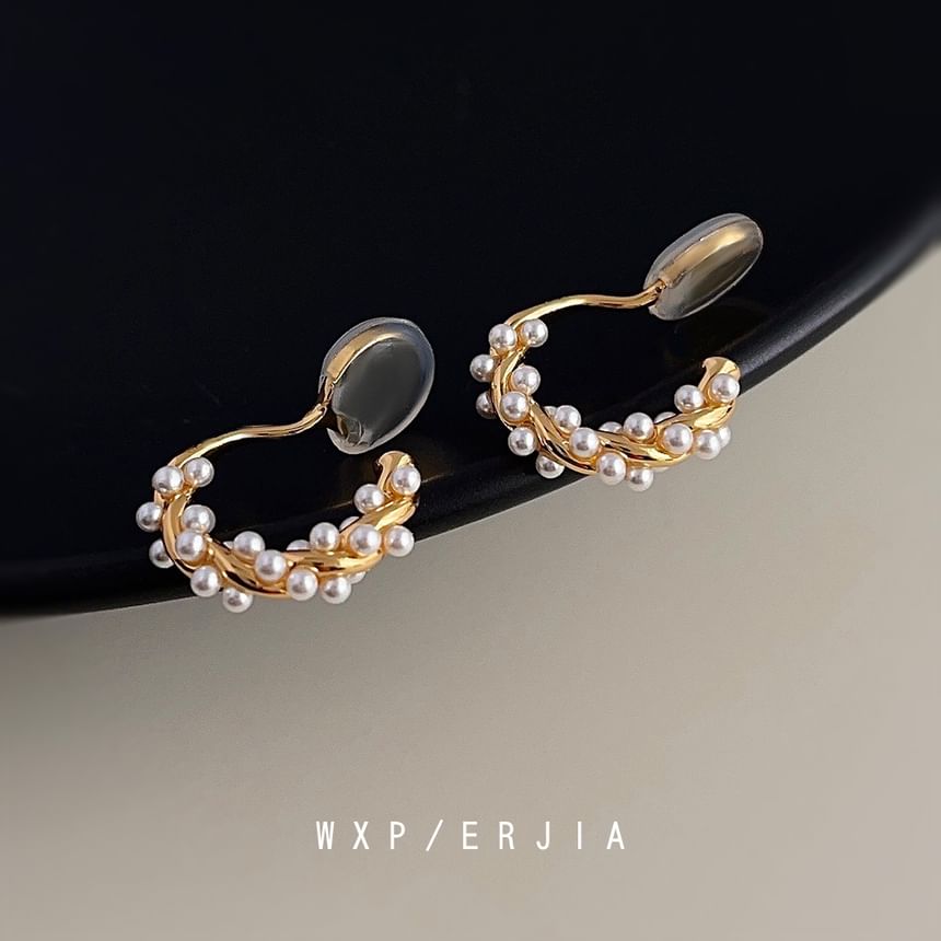 Ear Faux Alloy Cuff Pearl