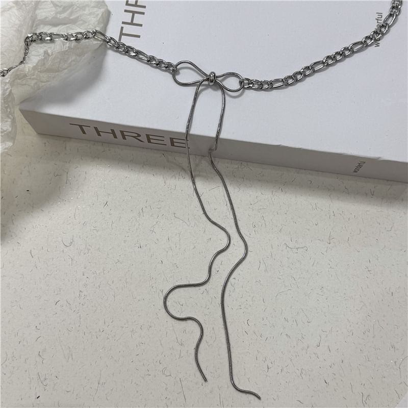 Bow Alloy Choker
