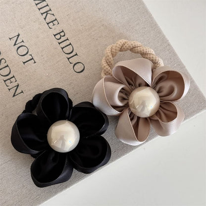 Floral Faux Pearl Hair Tie