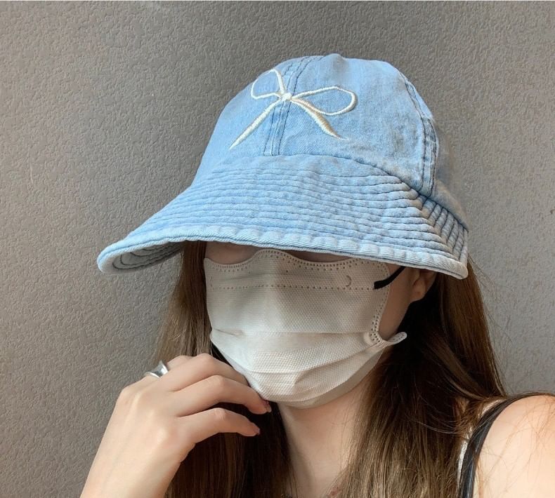 Bow Baseball Embroidered Denim Cap