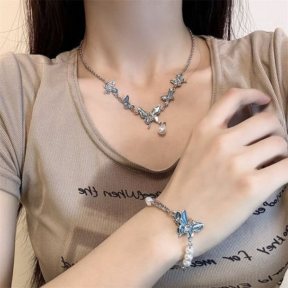 Pearl Faux Butterfly Alloy Choker