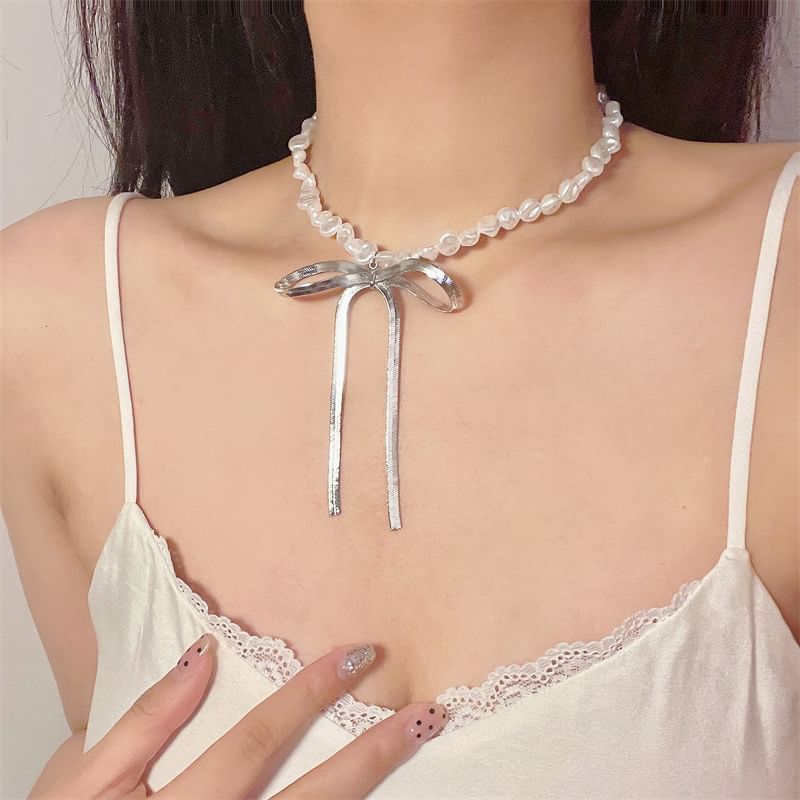 Bow Faux Choker Pearl