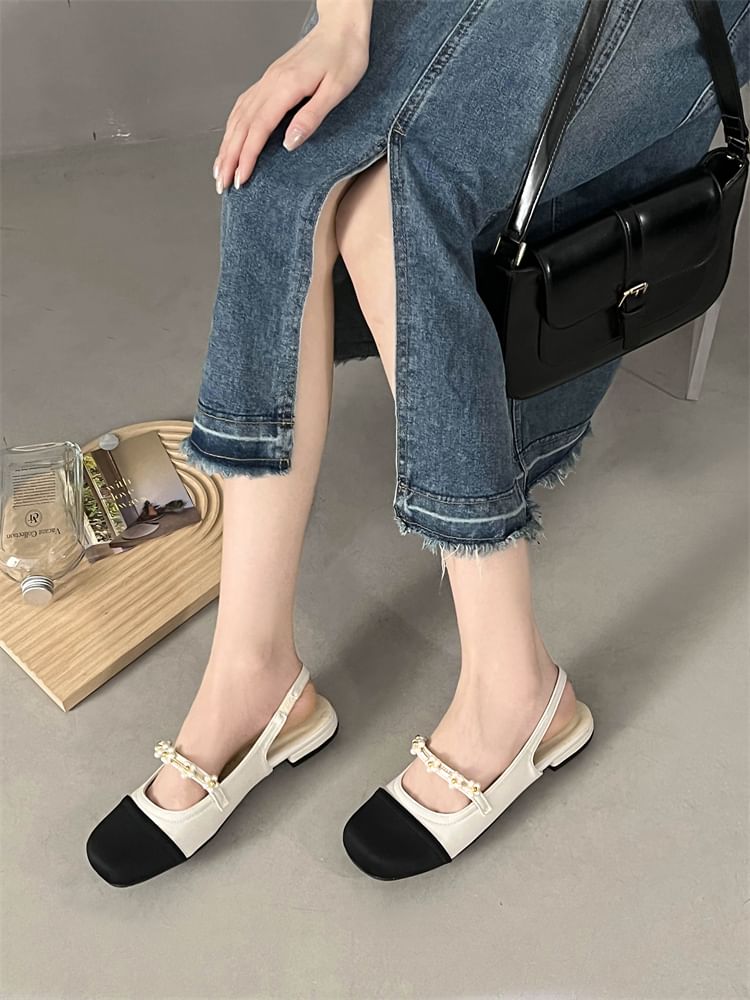 Cap Toe Slingback Chunky Heel Sandals