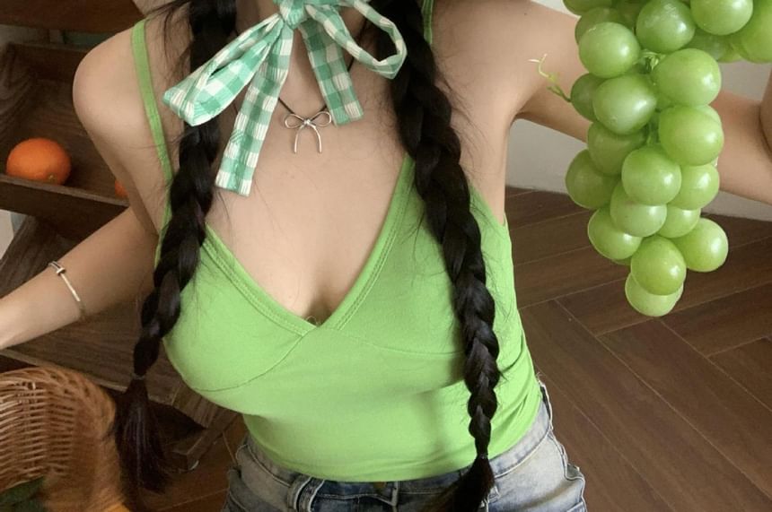 Chin Strap Gingham With Bucket Hat