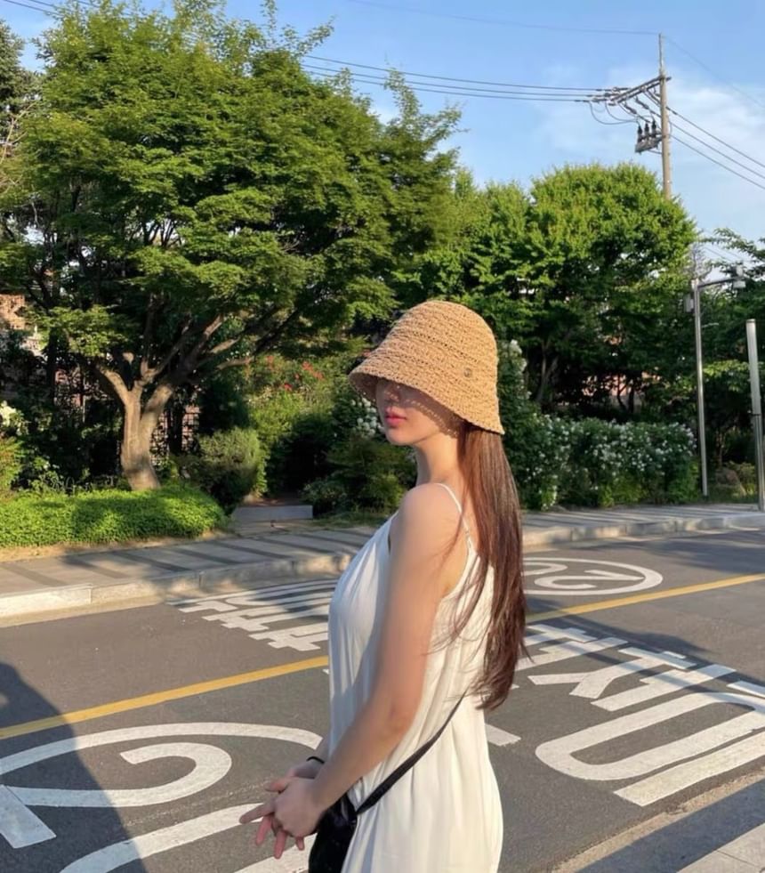 Textured Wide Brim Bucket Hat