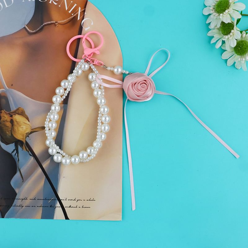 Rose Ribbon Faux Pearl Keyring