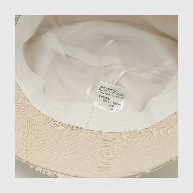 Distressed Frayed Bucket Hat Edge