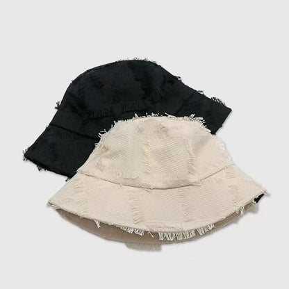 Distressed Frayed Bucket Hat Edge