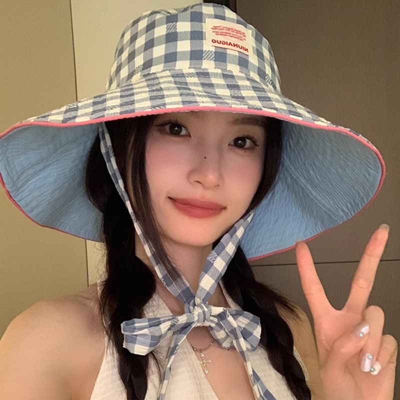 Bucket Strap Hat Pattern With Checkered Chin