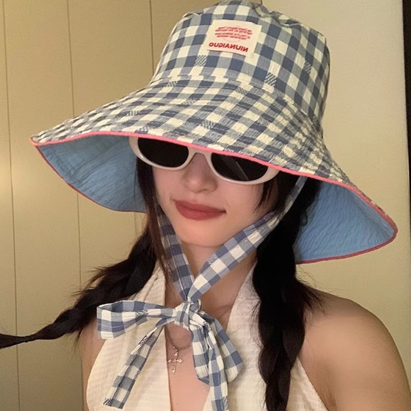 Bucket Strap Hat Pattern With Checkered Chin