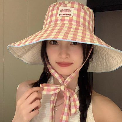 Bucket Strap Hat Pattern With Checkered Chin